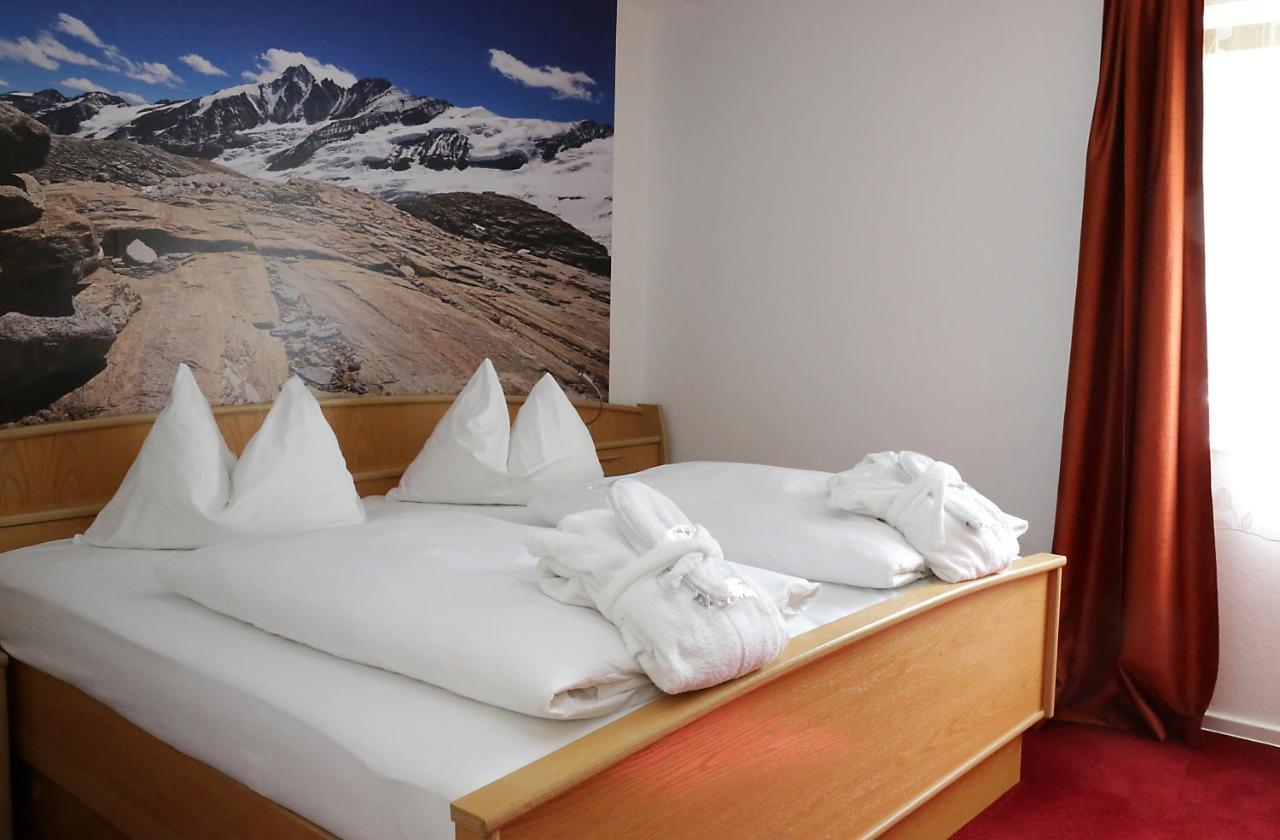 Berghotel Hois ハイリゲンブルート エクステリア 写真